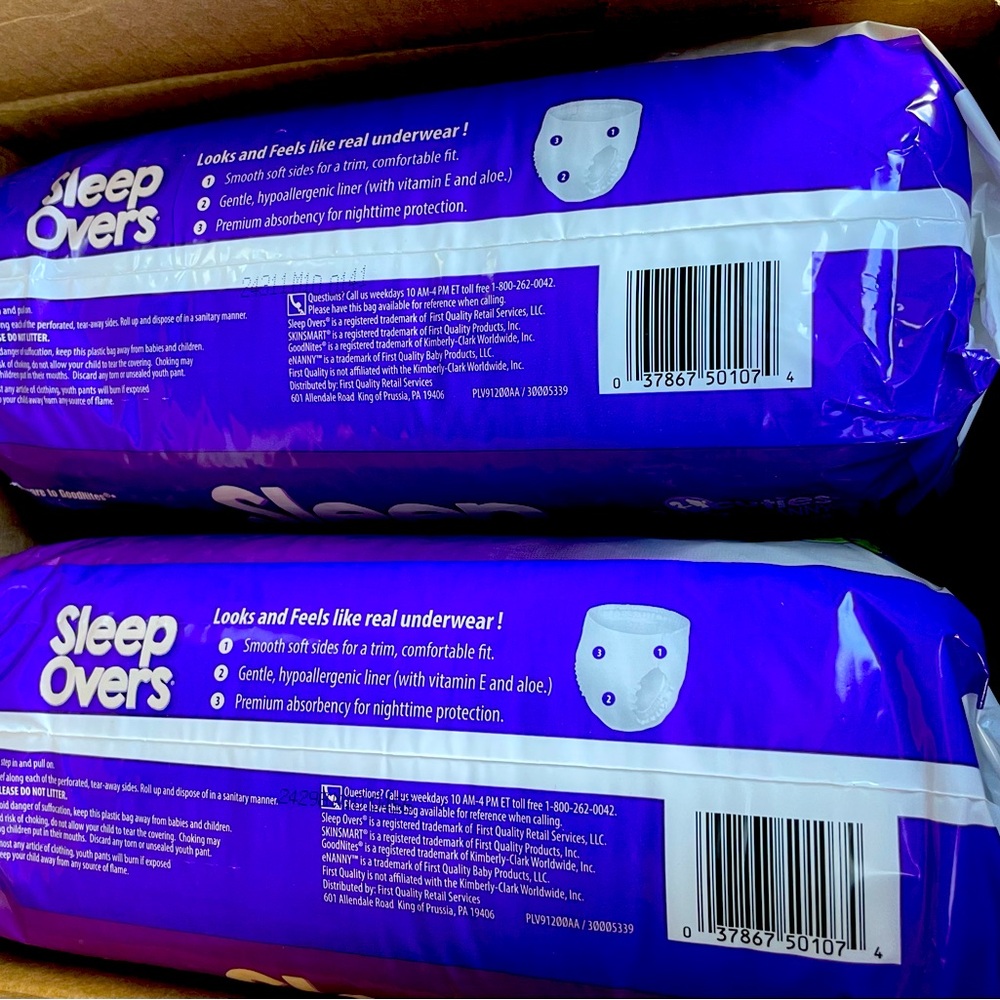 Sleep over diapers size large/xlarge
